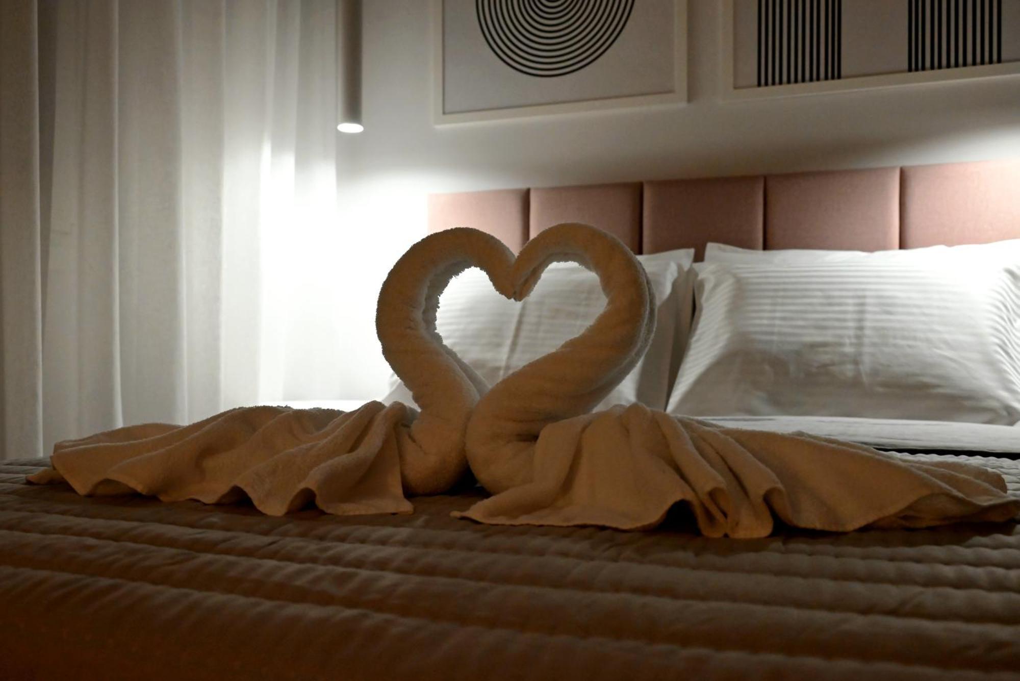 Mouson Luxury Suite With Free Private Parking Кавала Экстерьер фото