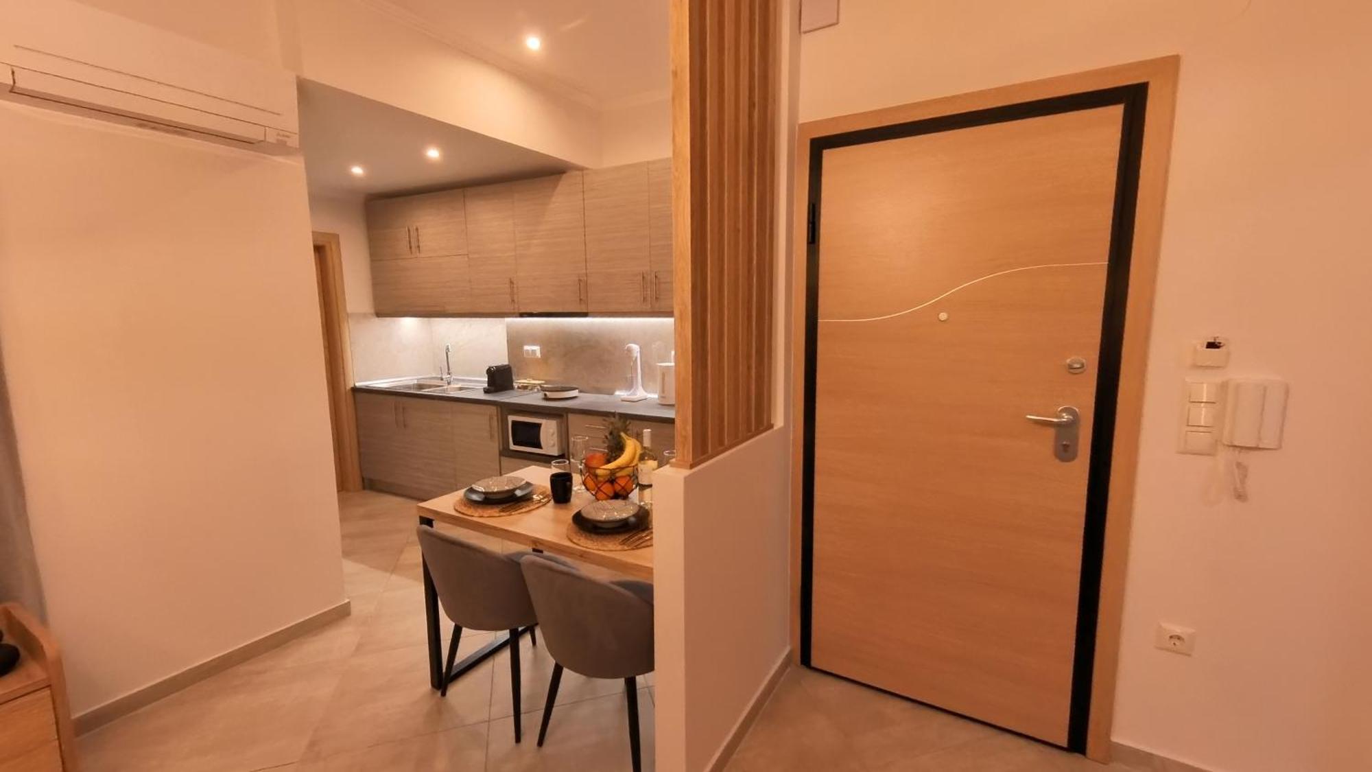 Mouson Luxury Suite With Free Private Parking Кавала Экстерьер фото