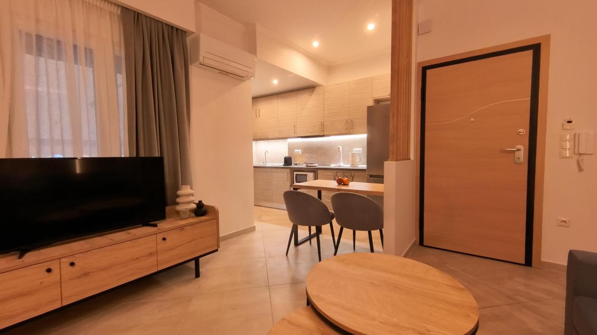 Mouson Luxury Suite With Free Private Parking Кавала Экстерьер фото