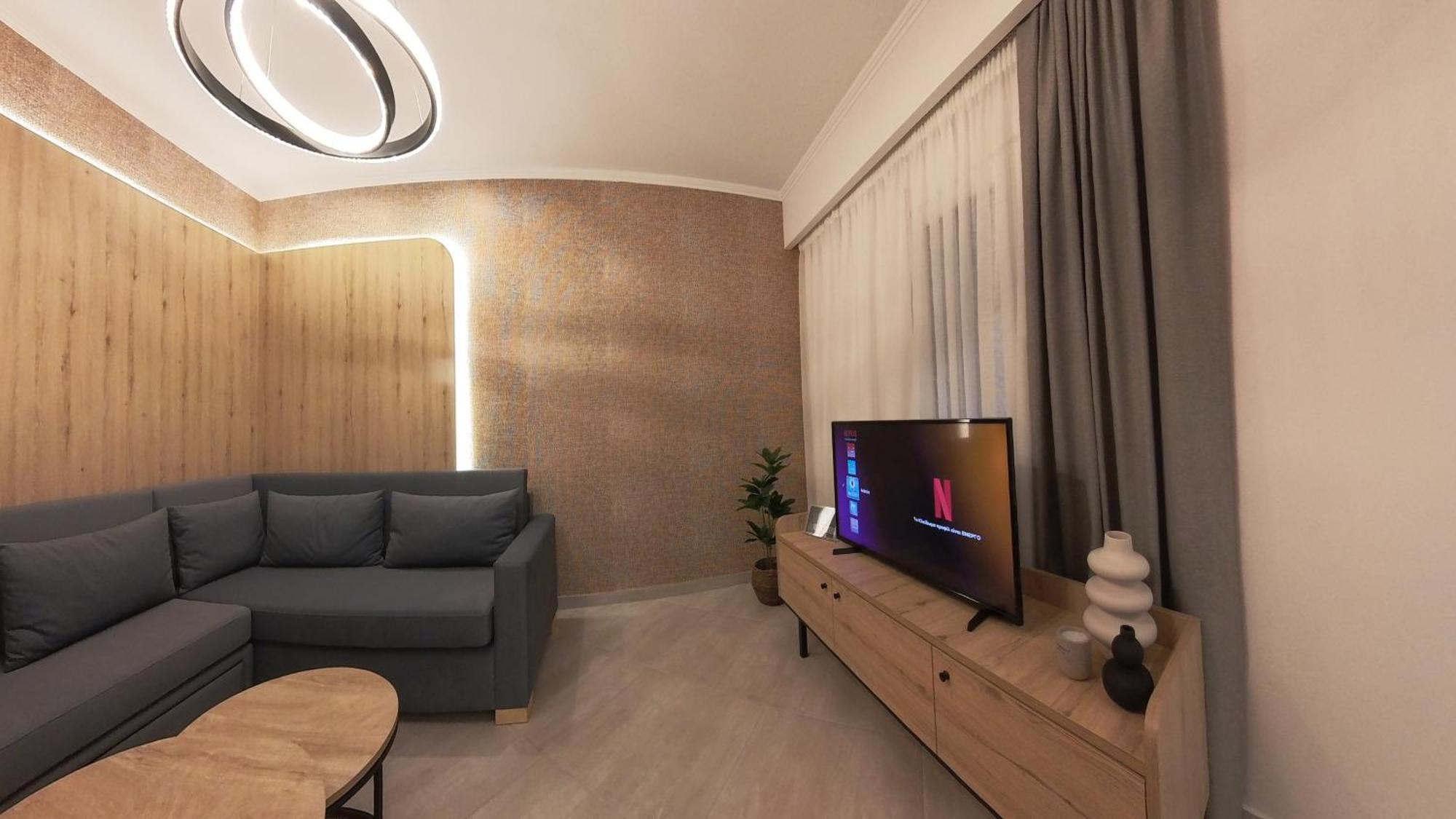 Mouson Luxury Suite With Free Private Parking Кавала Экстерьер фото