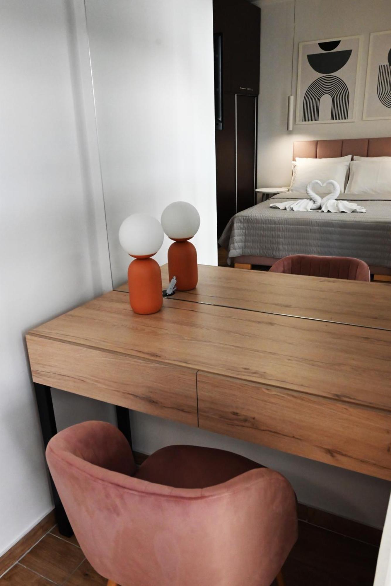 Mouson Luxury Suite With Free Private Parking Кавала Экстерьер фото