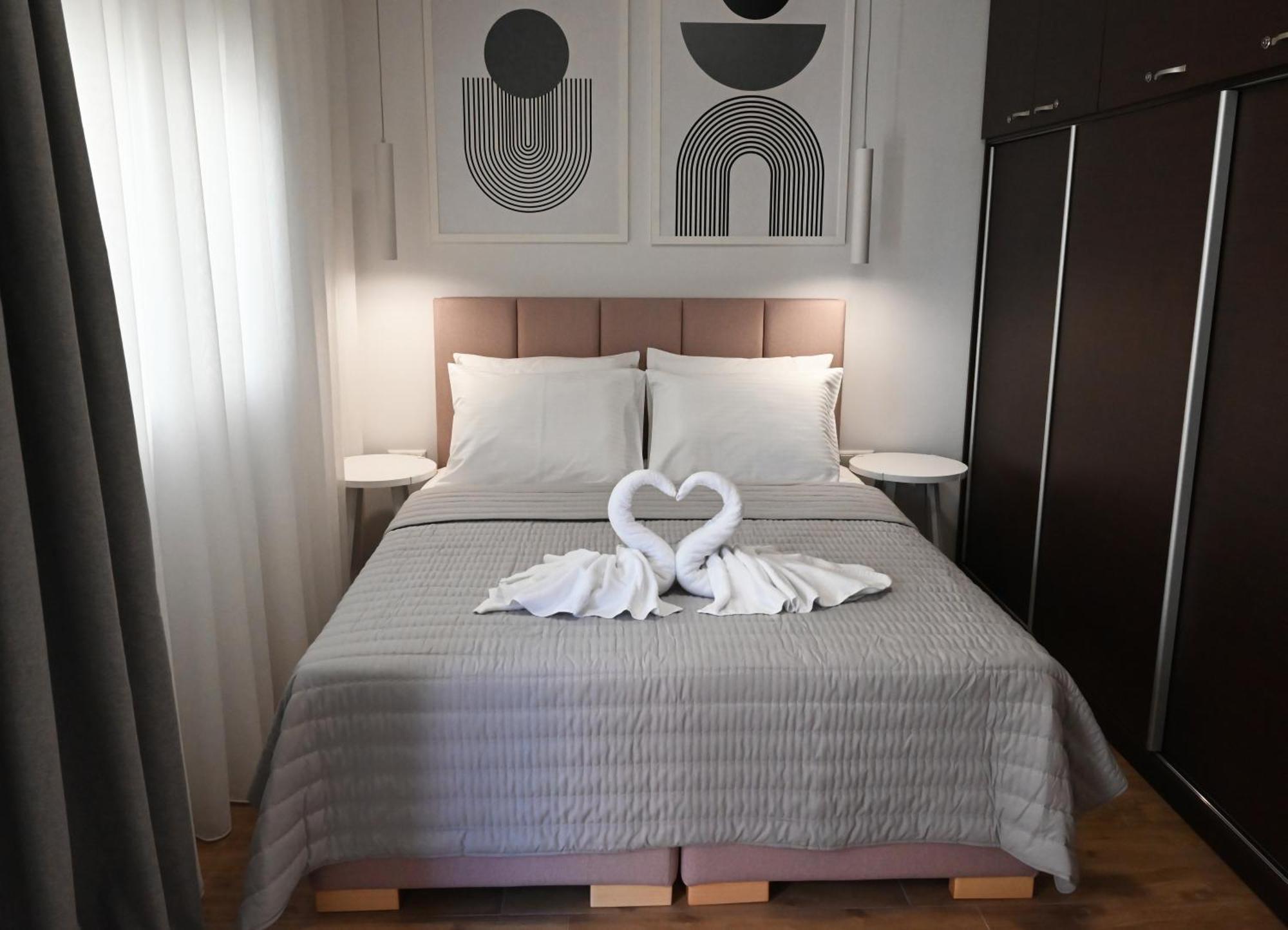 Mouson Luxury Suite With Free Private Parking Кавала Экстерьер фото