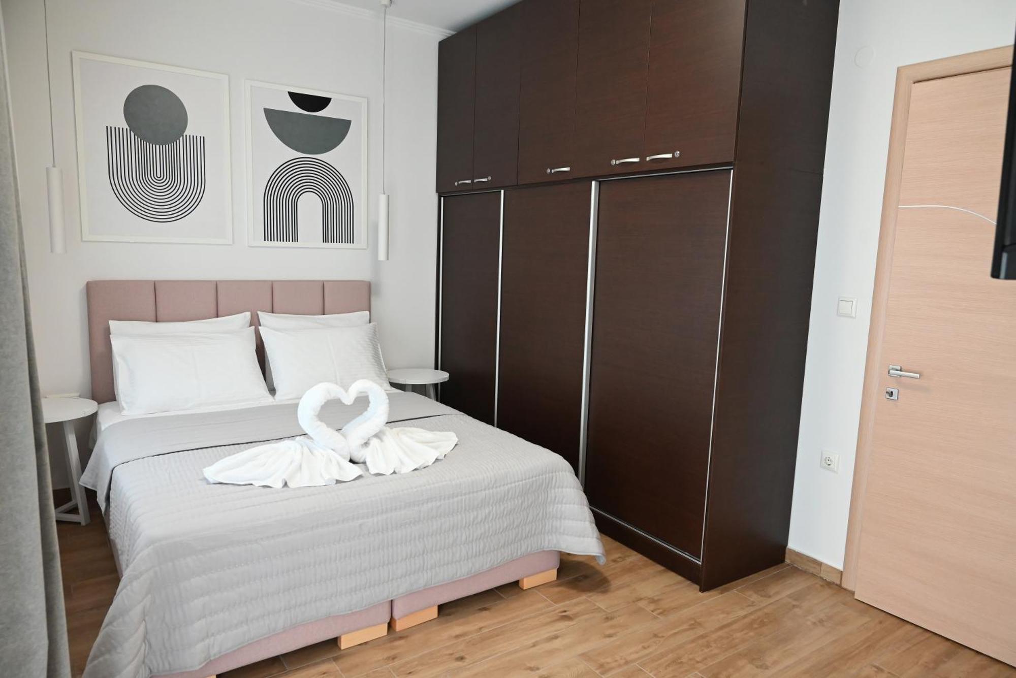 Mouson Luxury Suite With Free Private Parking Кавала Экстерьер фото