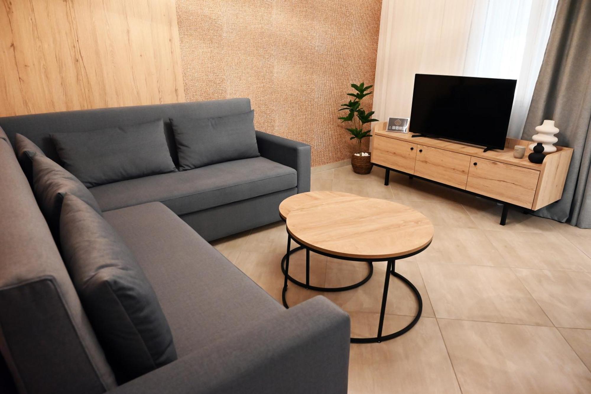 Mouson Luxury Suite With Free Private Parking Кавала Экстерьер фото