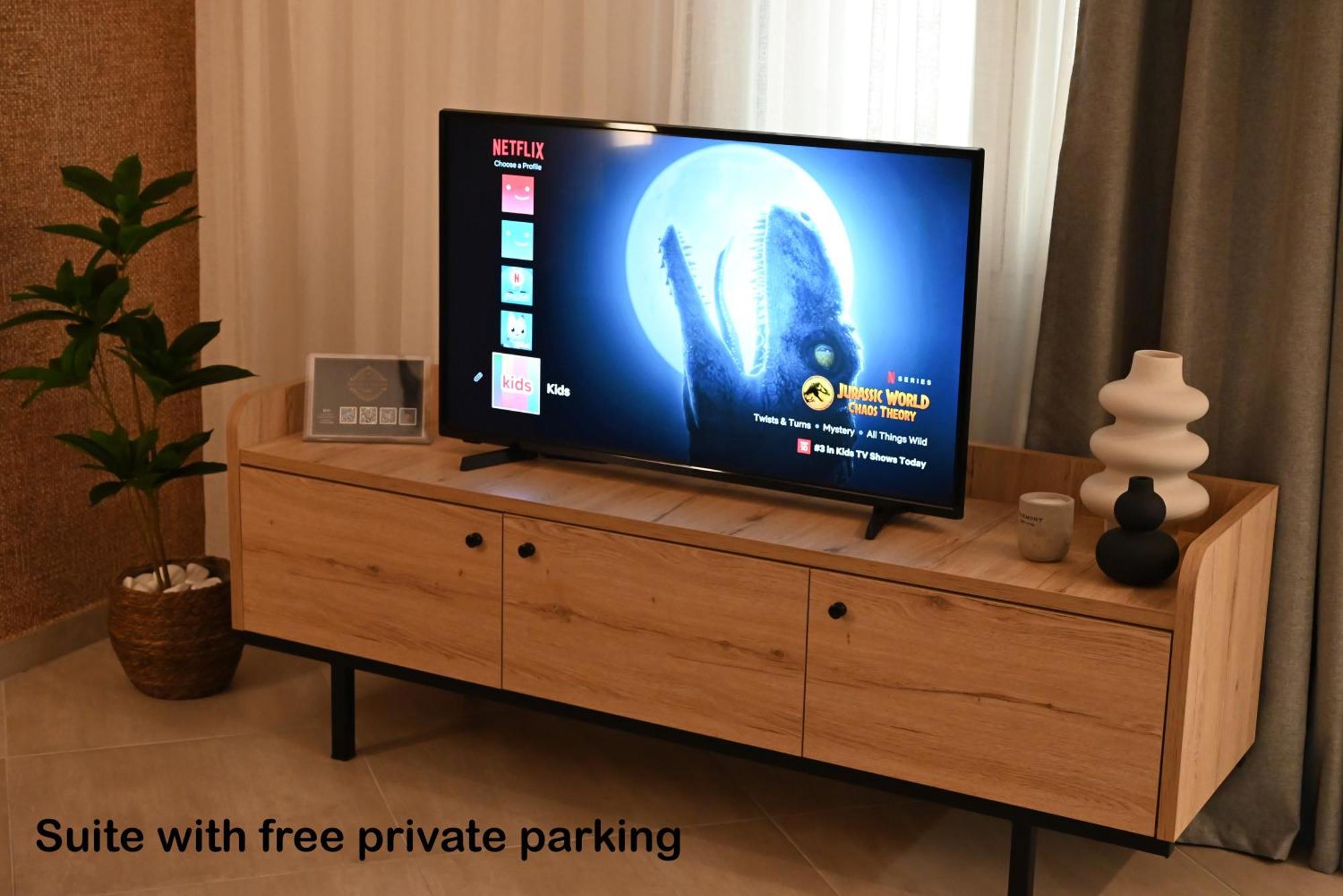 Mouson Luxury Suite With Free Private Parking Кавала Экстерьер фото