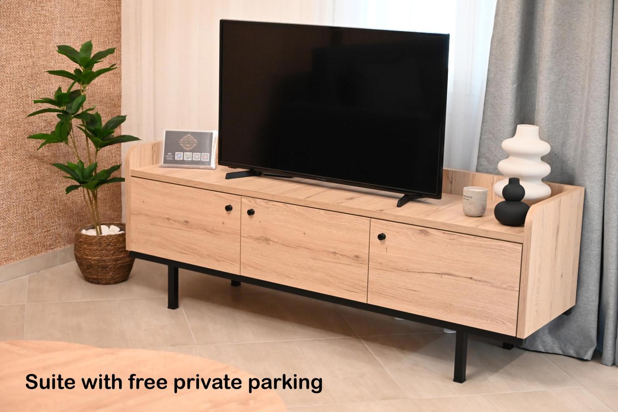 Mouson Luxury Suite With Free Private Parking Кавала Экстерьер фото